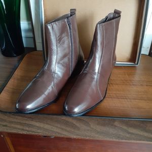 NWT Stacy Adams "Santos" boots in cognac